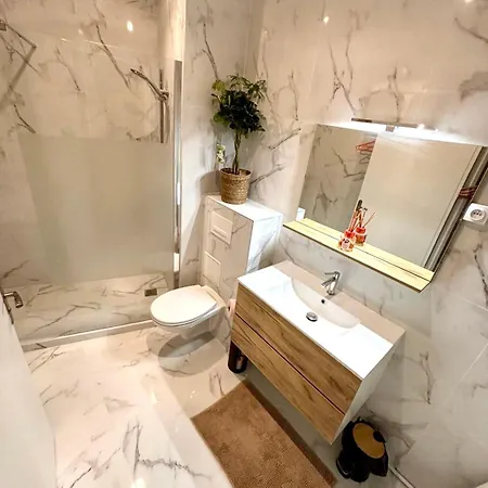 Apartment L'echappee De Riviera I Centre-ville I Climatise I Proche Gare Et I Ideal Couple Et Famille Nice