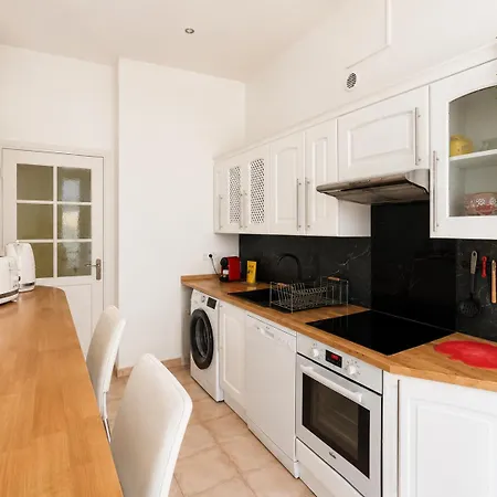 Apartment L'echappee De Riviera I Centre-ville I Climatise I Proche Gare Et I Ideal Couple Et Famille I Business