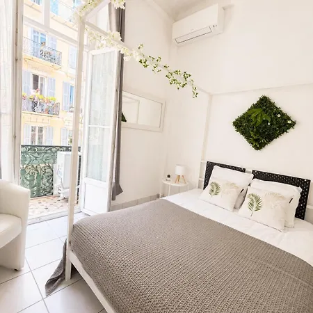 Apartment L'echappee De Riviera I Centre-ville I Climatise I Proche Gare Et I Ideal Couple Et Famille I Business Nice